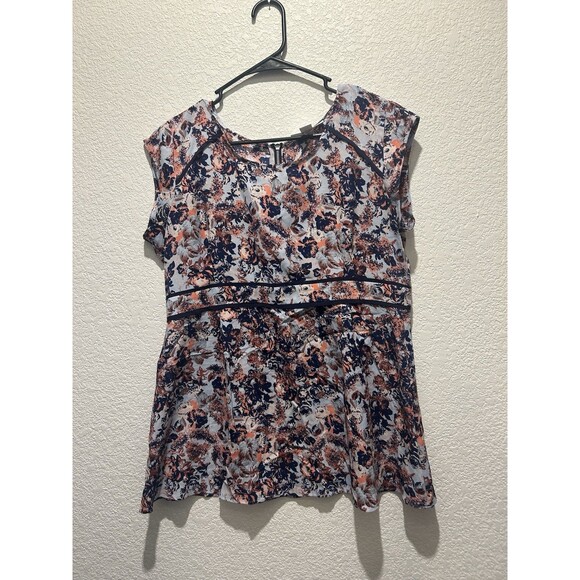 Motherhood Maternity Blouse Pink Blue Floral  Short Sleeve Zip Back Medium - Picture 1 of 8